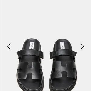 Steve Madden Mayven Black Leather Slides